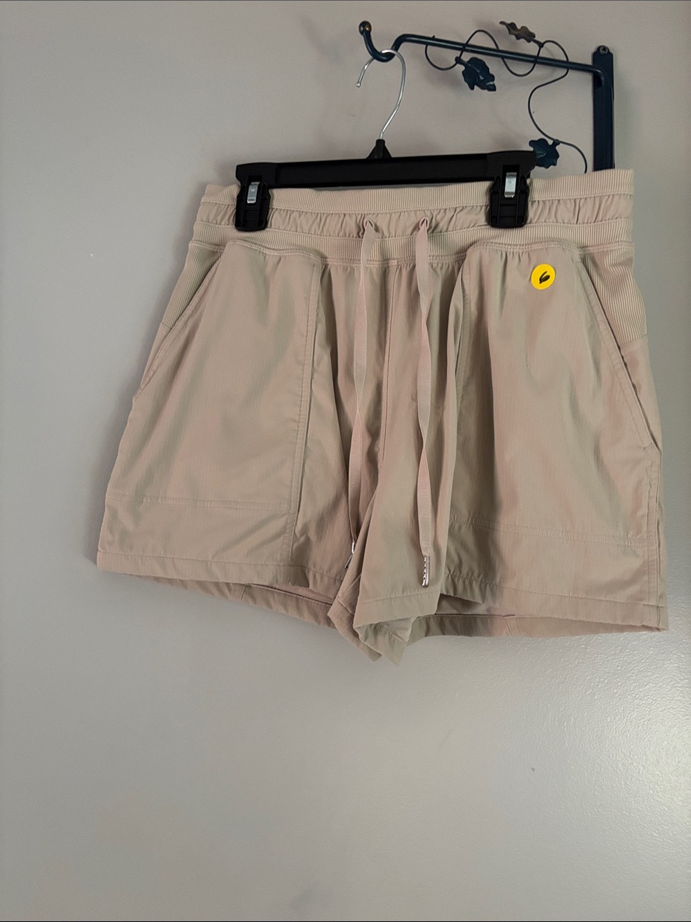 LULULEMON DANCE STUDIO SHORTS